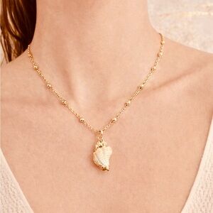 Gold Shell Pendant Necklace